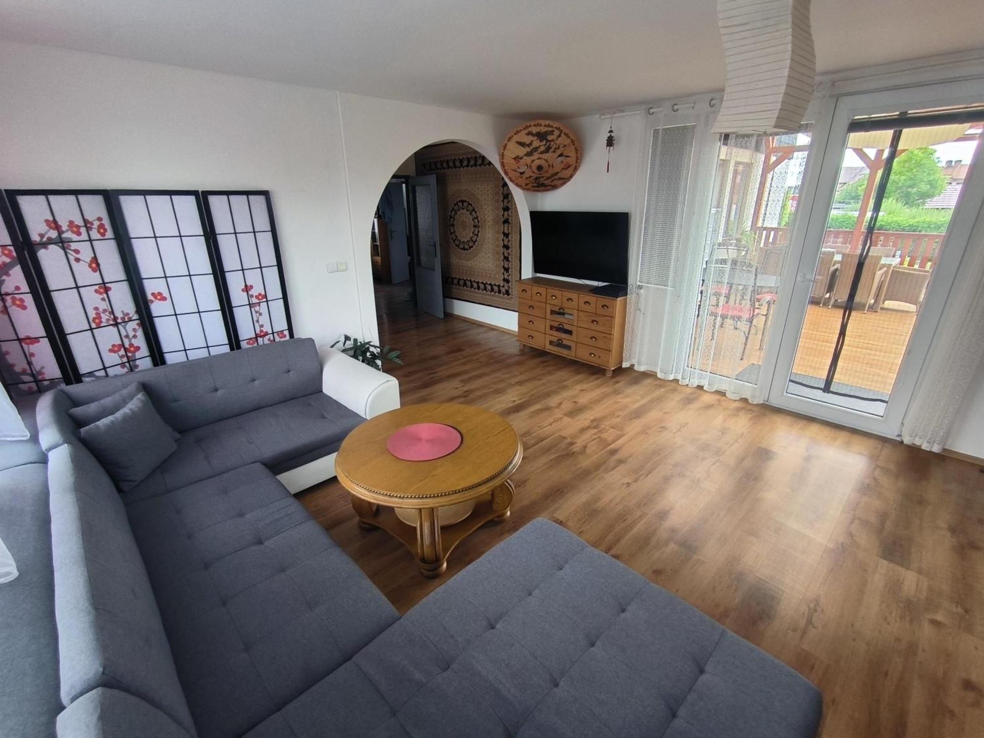 فيلا House Of Relax Recany nad Labem المظهر الخارجي الصورة